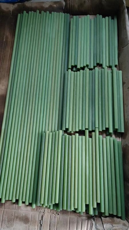FRP Boyutu M6 Bolt Korozyona Direnci Metrik Fil Fiberglass Bolt